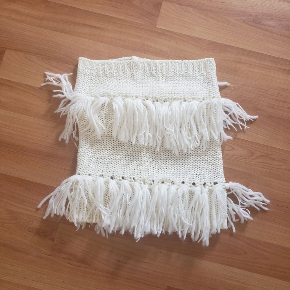 AEO Cream Knitted Neck Warmer